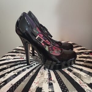 Madden Girl heels size 7.5